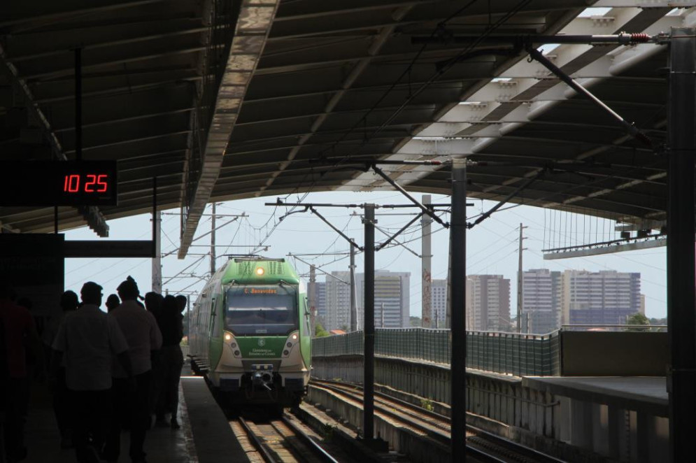 Entre 2020 e 2023, a média diária de usuários do Metrofor (metrô e VLT) passou de 42.106 passageiros para 58.899 (Foto: MAURI MELO 15/5/2017)