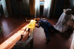 Foto: Exibido no Festival de Veneza, o filme acompanha a relação amorosa de um casal extremamente oposto Exibido no Festival de Veneza, o filme acompanha a relação amorosa de um casal extremamente oposto
