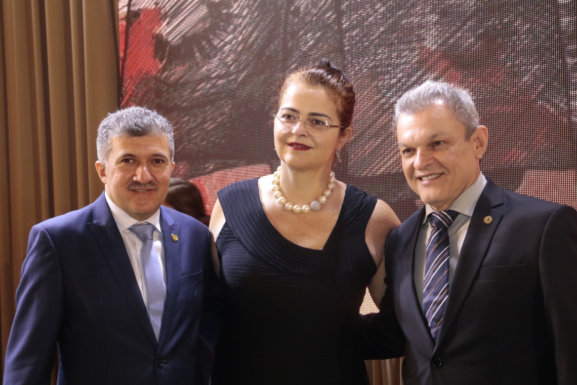 Foto: (JÚLIO CAESAR)