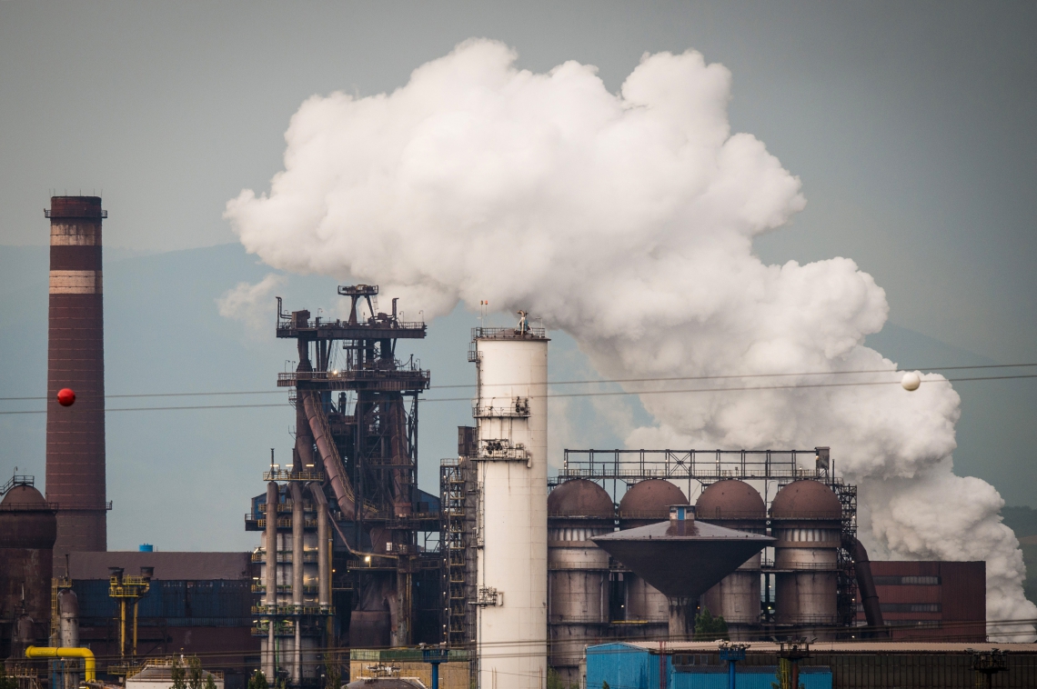 Foto: VLADIMIR SIMICEK / AFP Usina siderúrgica US Steel Kosice em Kosice, leste da Eslováquia