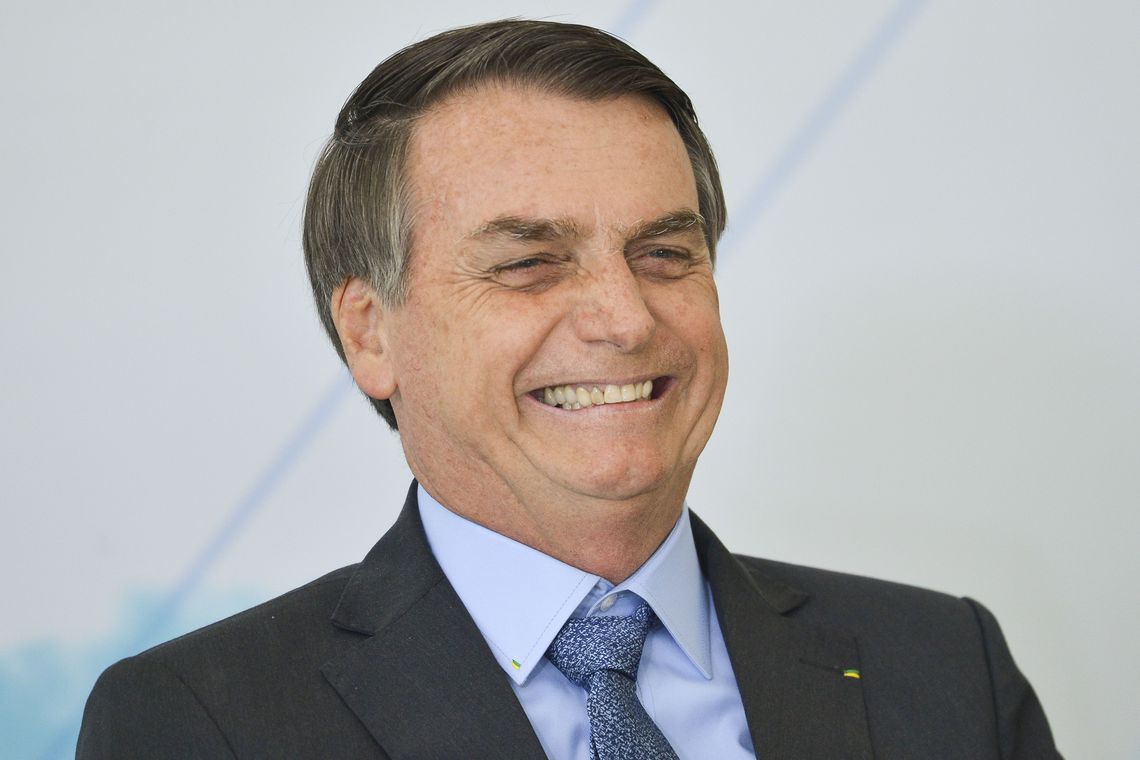 ￼O PRESIDENTE Jair Bolsonaro comemora o acordo pelo Twitter  (Foto: Marcelo Camargo/Agência Brasil)