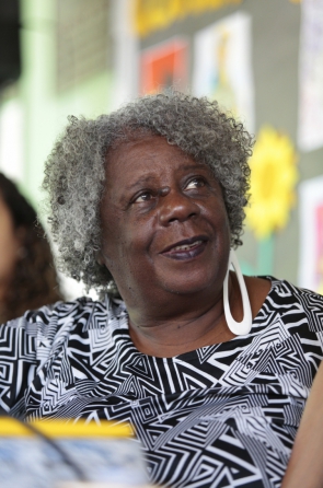 FORTALEZA, CE, BRASIL, 24-08-2019: Conceição Evaristo, escritora, participou da programação a Bienal fora da Bienal, da Bienal Internacional de Livros do Ceará, na Escola pública Professor Aloysio Barros Leal localizada no birro Barroso. (Foto: Júlio Caesar/O POVO) (Foto: JÚLIO CAESAR)