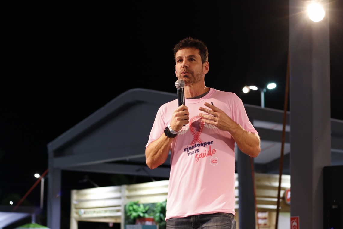 Márcio Atalla palestrou durante a última edição do Festival Costume Saudável (Foto: Foto: Alex Gomes/O Povo)