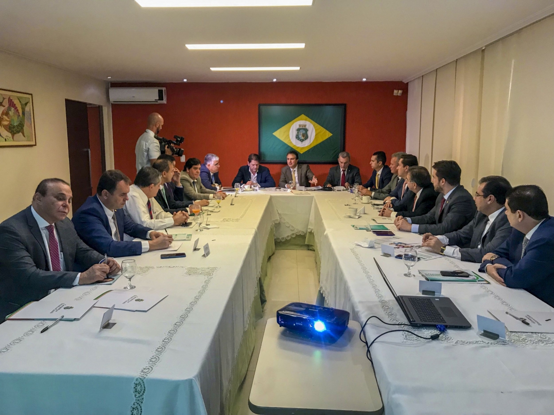 CAMILO Santana reuniu em Brasília bancada federal do Ceará para apresentar Plataforma de Modernização da Saúde