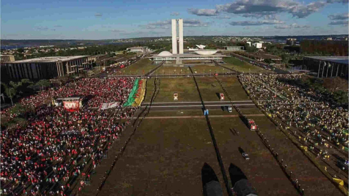 Foto: Democracia em Vertigem
