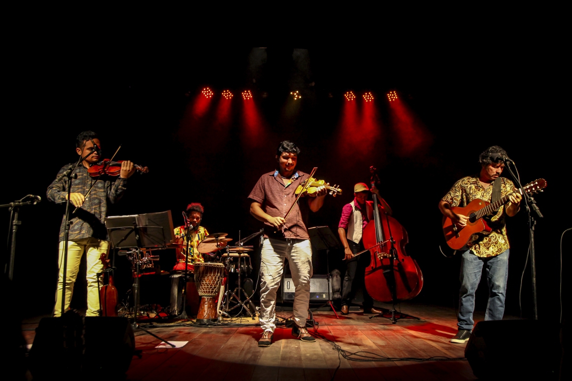 O grupo de música instrumental Rabecacello foi um dos projetos apoiados pelo edital em edições anteriores
 (Foto: Divulgação)