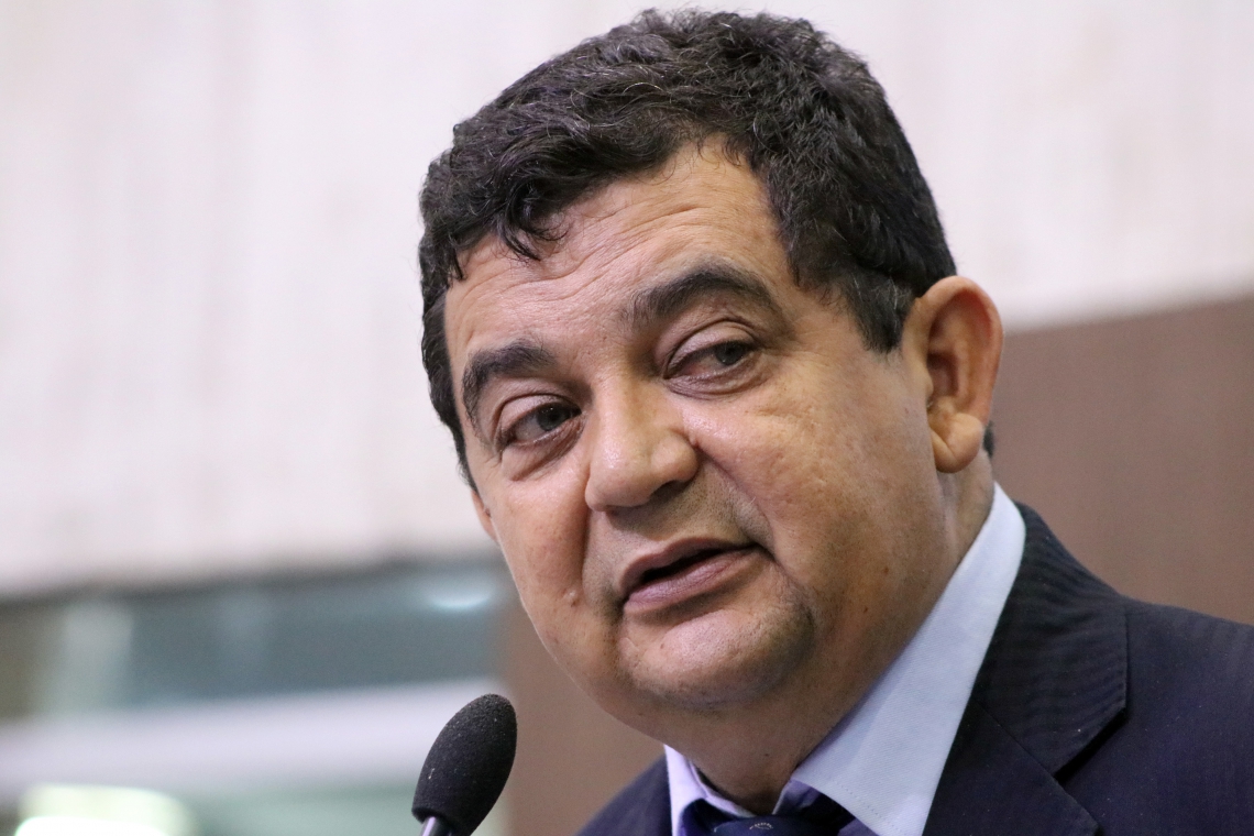 Deputado estadual Carlos Felipe: desgaste com a base de apoio de Camilo Santana (PT)   (Foto: Bia Medeiros/ALCE)