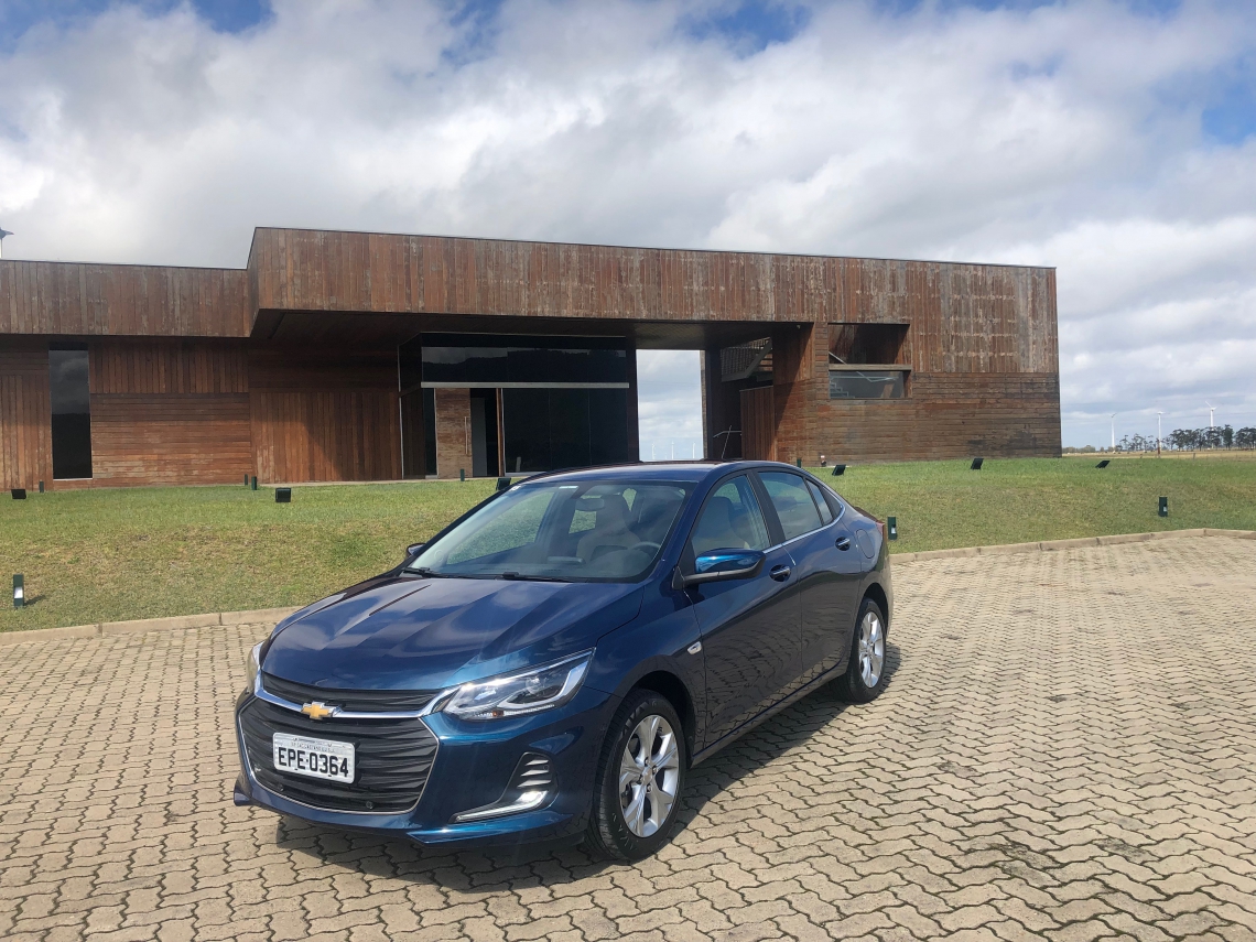 Novo Onix Plus tem 19,4 centímetros a mais de comprimento  (Foto: jocélio leal)
