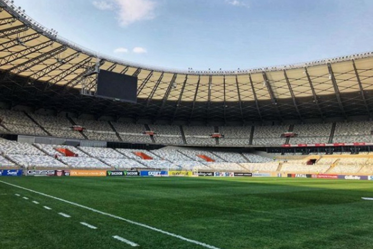 Cruzeiro e Flamengo se enfrentam neste sábado, 21 de setembro, no Mineirão, às 17 horas, pelo ...