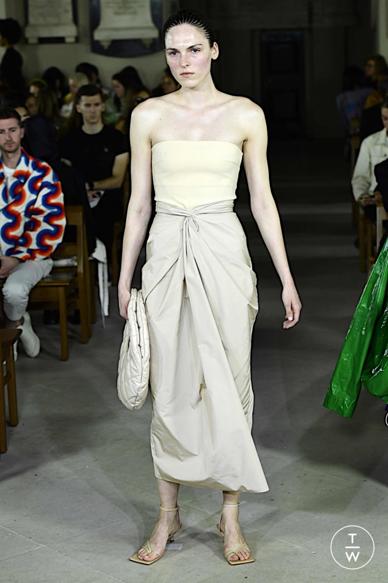Foto: (Reprodução/Catwalkpictures)