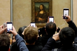 Monalisa retorna ao Museu do Louvre após período de reformas