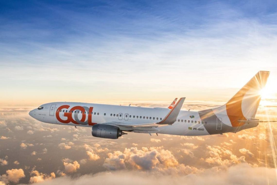 Boeing 737 da Gol: companhia volta a operar o serviço em alguns voos já no domingo (Foto: DIVULGAÇÃO)