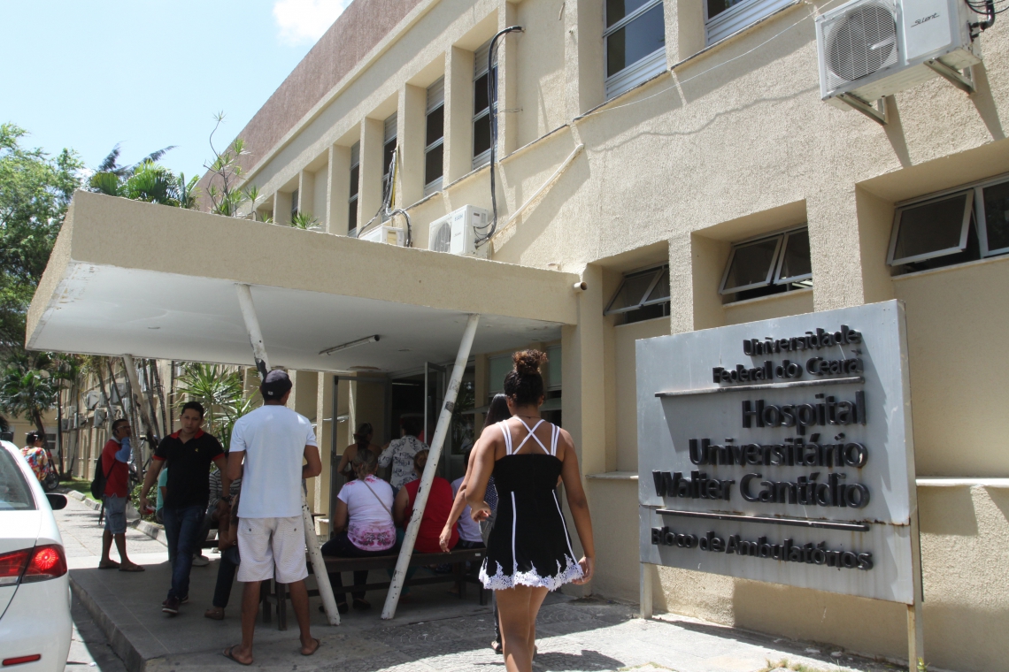FACHADA do Hospital Universitário Walter Cantídio (HUWC), em Fortaleza (Foto: Mauri Melo)
