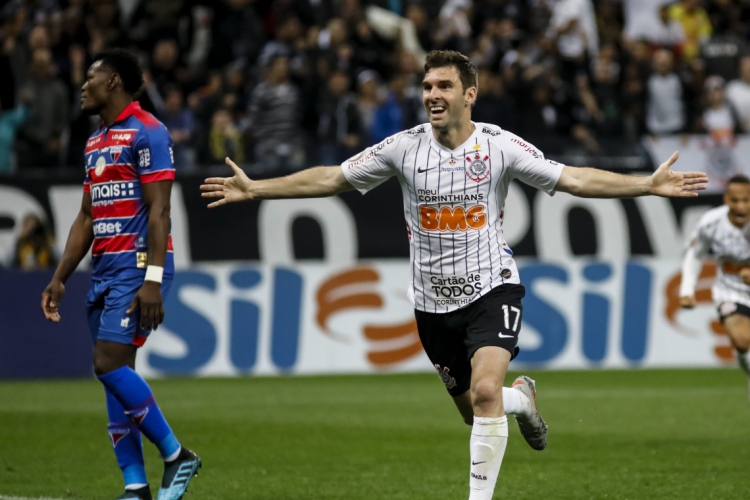 Com portões fechados, Timão recebe Ituano na Arena Corinthians