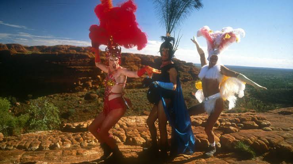 Filme Priscilla, A Rainha do Deserto, completa 25 anos nesta segundafeira, 11 de novembro Filme Priscilla, A Rainha do Deserto, completa 25 anos nesta segundafeira, 11 de novembro