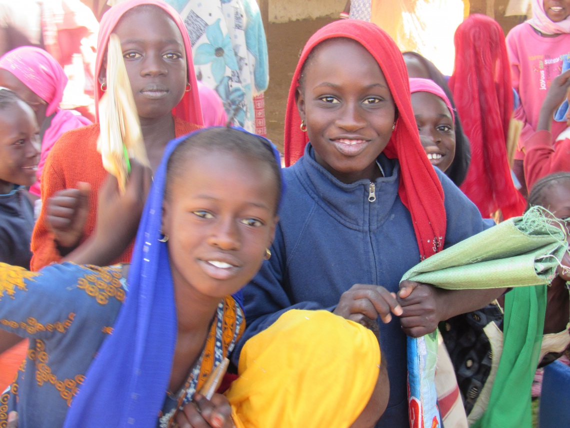 Crianças da aldeia Aldeia Keur Baba Alima (Senegal) (Foto: Divulgação)