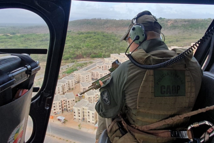 Operação cumpriu mandados em bairros como Vicente Pinzón, Conjunto Palmeiras e Aerolândia(Foto: Divulgação/Polícia Federal)