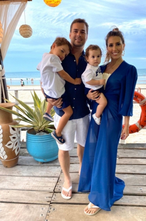 Leonardo Aguiar e Tayra com os filhos Ravi e Álvaro 