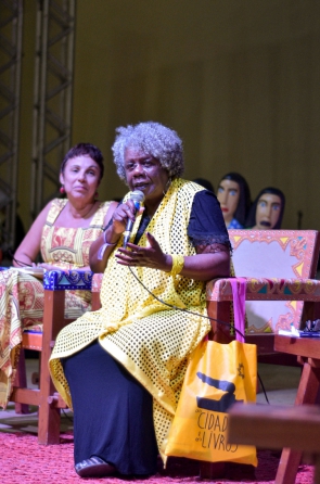 Na XIII Bienal Internacional do Livro do Ceará, a mineira Conceição Evaristo foi uma das grandes atrações e, ao final do evento, foi anunciada como uma das curadoras da próxima edição