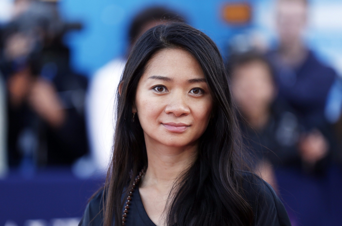 Chloé Zhao, 39, é uma cineasta chinesa, nascida em Pequim. Ainda jovem, mudou-se para Londres, depois Los Angeles.