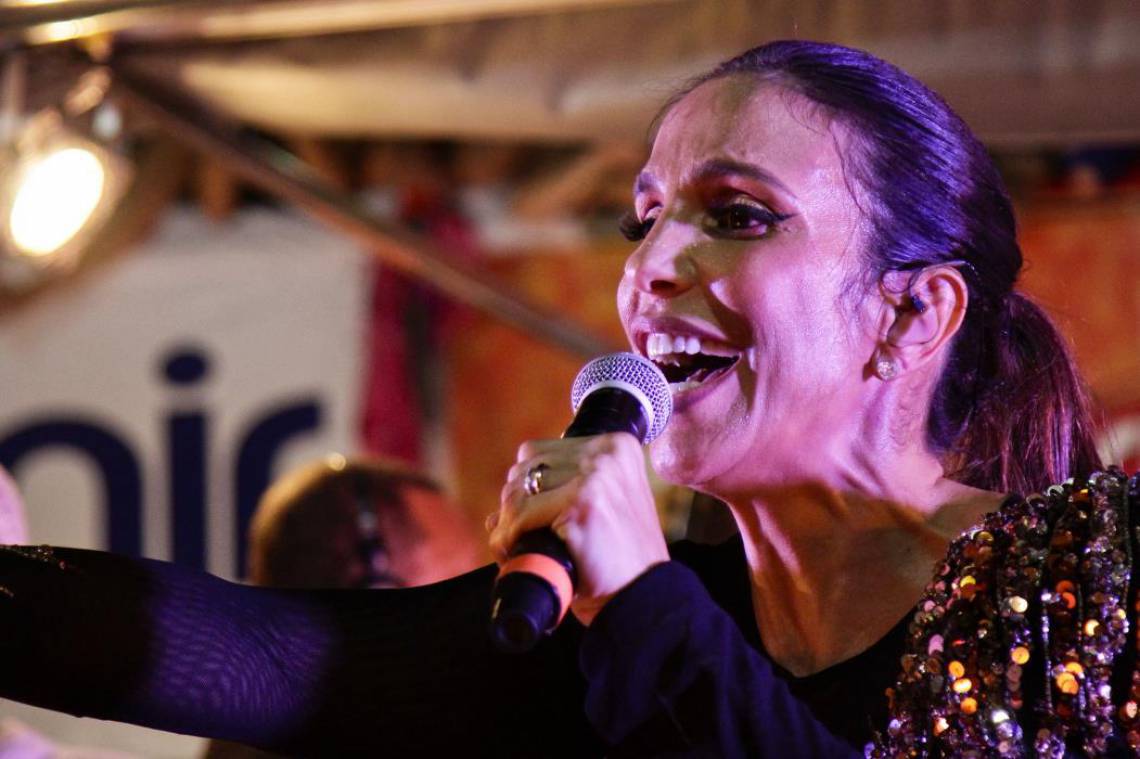 A cantora Ivete Sangalo é uma das atrações do sábado e domingo do Fortal 2020. Ela comanda o bloco Village