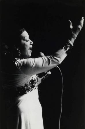 A interpretação de Bachianas Brasileiras nº. 5, de Heitor Villa-Lobos, foi um dos destaques no repertório de Elizeth
 (Foto: Paulo Rubens Fonseca, em 08/05/1990)