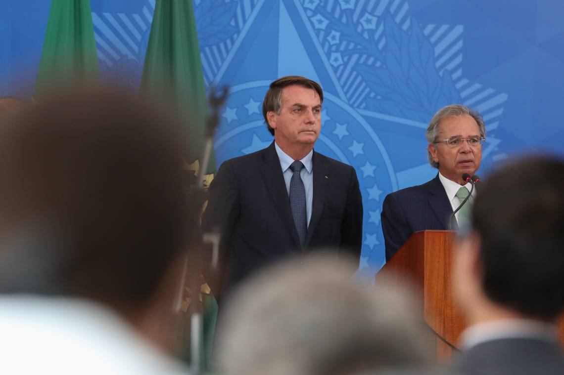 O PRESIDENTE Jair Bolsonaro e o ministro da Economia Paulo Guedes (Foto: Marcos Correa/Presidência da República)