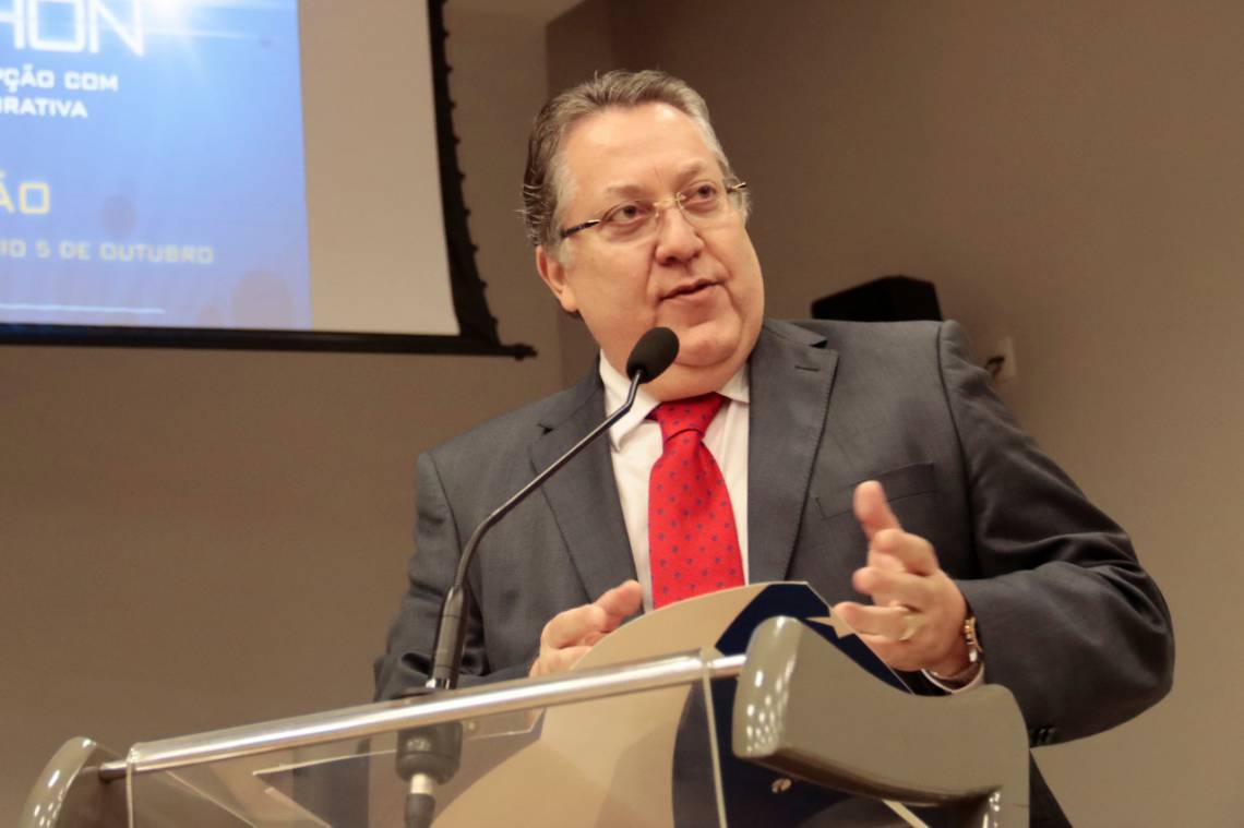 Presidente do Tribunal de Contas do Estado, Valdomiro Távora  (Foto: divulgação)