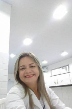 Fátima Regina Rodrigues Mota, 51, técnica de enfermagem do Hospital Central de Fortaleza (HCF)