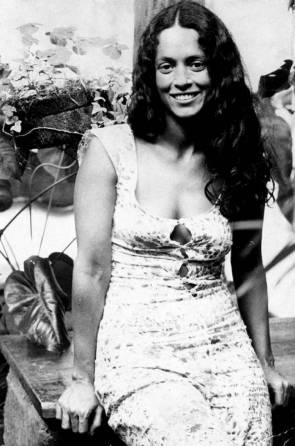 Sônia Braga na personagem Gabriela (1975), de Jorge Amado
