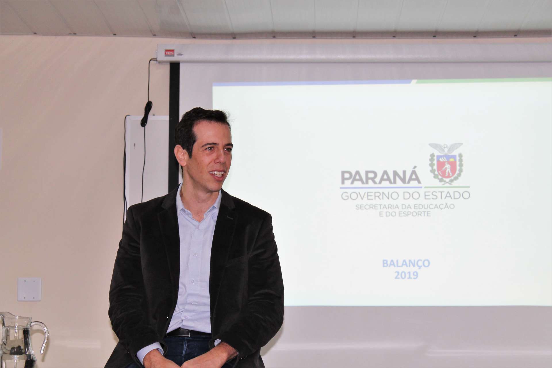 ATUALMENTE, Renato Feder ocupa cargo de secretário da Educação do Paraná (Foto: Secretaria da Educação do Paraná/Divulgação)