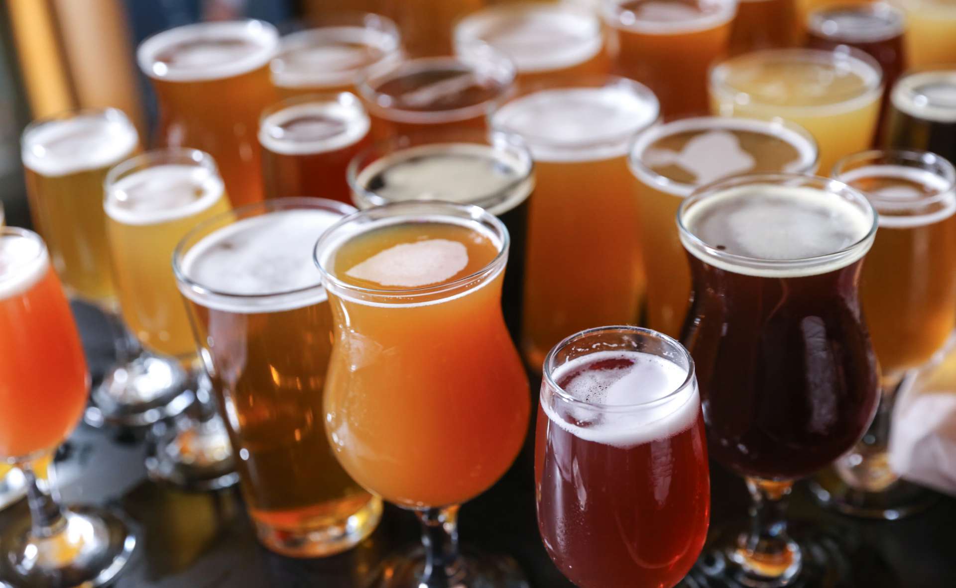 Cada tipo de cerveja pede um temperatura ideal para a apreciação perfeita de suas propriedades gustativas e sensoriais (Foto: Getty Images/iStockphoto)