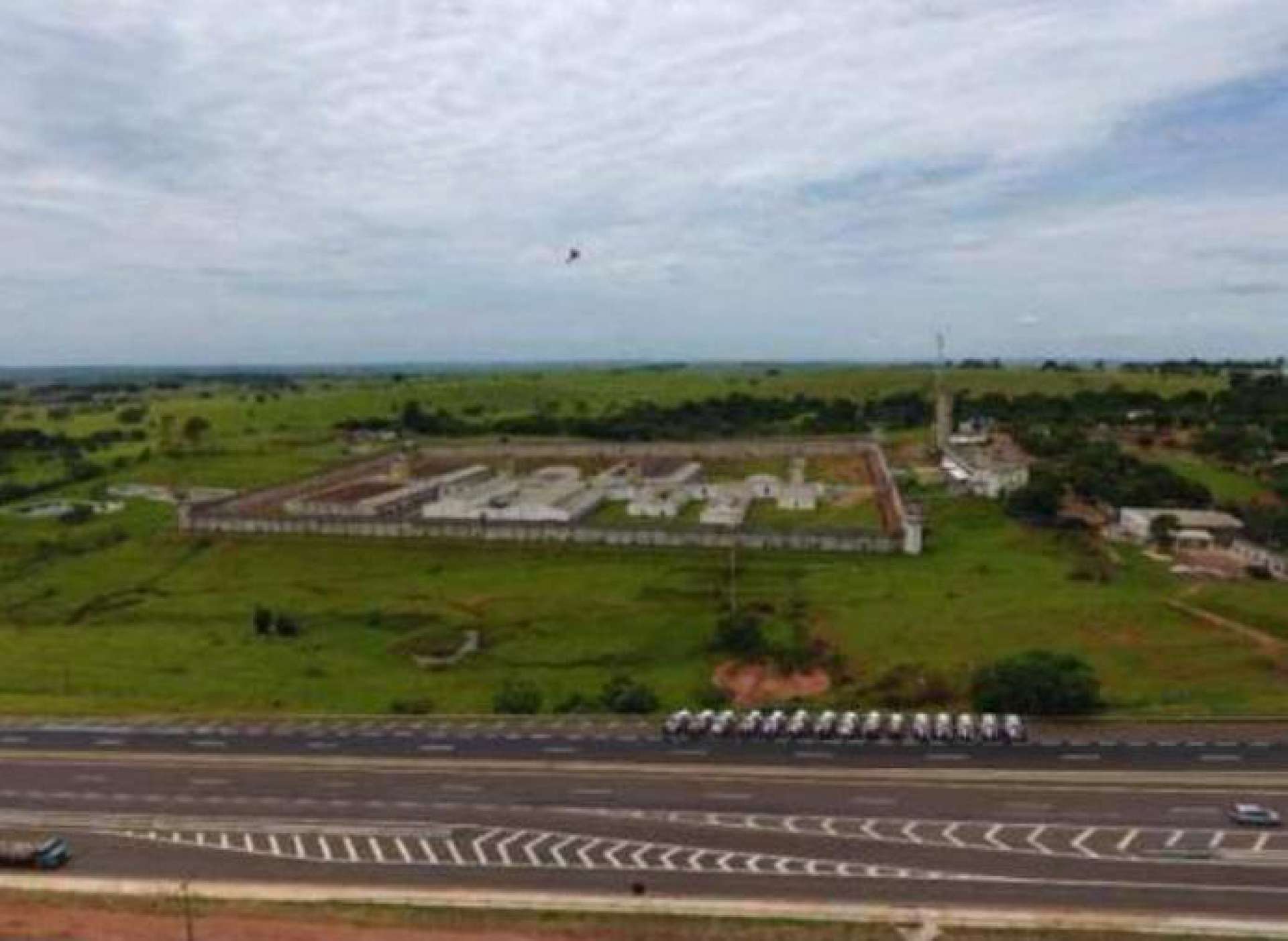 Penitenciária 2 em Presidente Venceslau fica localizada próxima à rodovia Raposo Tavares, no interior paulista. Imagem consta na denúncia do Gaeco paulista(Foto: REPRODUÇÃO)