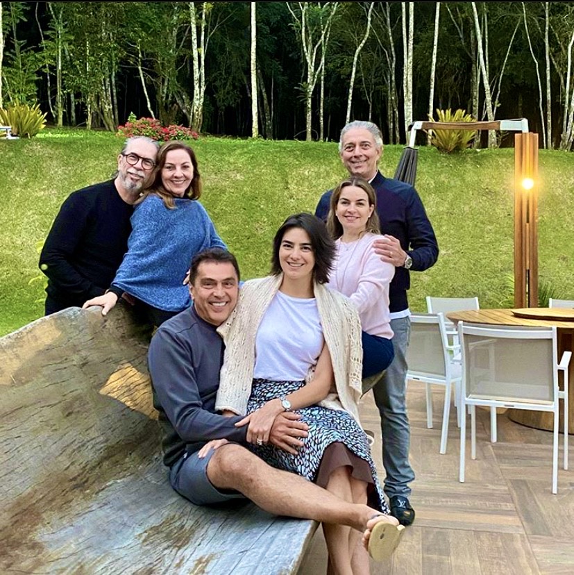 Eugênio Vieira e Regina, Idézio Rolim e Maryana, Afrânio Barreira e Daniela  (Foto: divulgação)