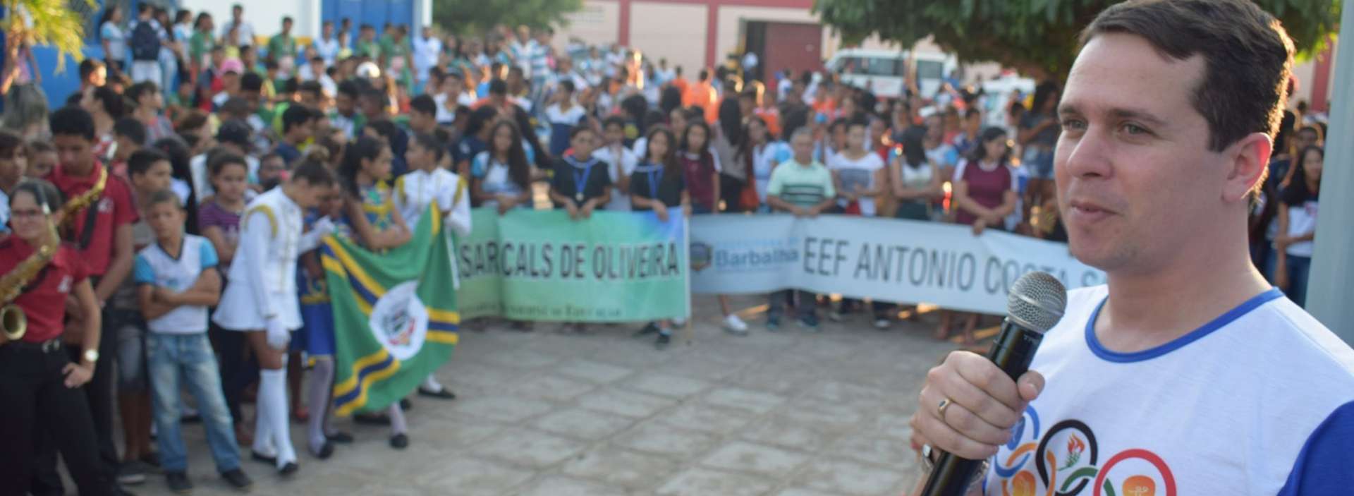 Argemiro Sampaio tentará reeleição enfrentando grupo liderado pelo governador Camilo Santana (Foto: Reprodução)