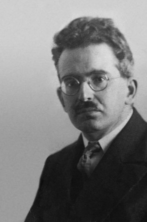 Filósofo alemão Walter Benjamin deixa uma obra que dialoga com a Filosofia, História e Literatura (Foto: Reprodução: Gisele Freund)