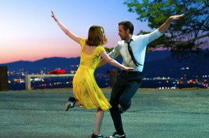 Foto: Mia (Emma Stone) und Sebastian (Ryan Gosling) em La La Land Mia (Emma Stone) und Sebastian (Ryan Gosling) em La La Land