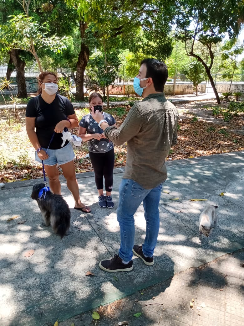 Célio Studart propõe criação de multa para quem abandonar animais (Foto: Divulgação)