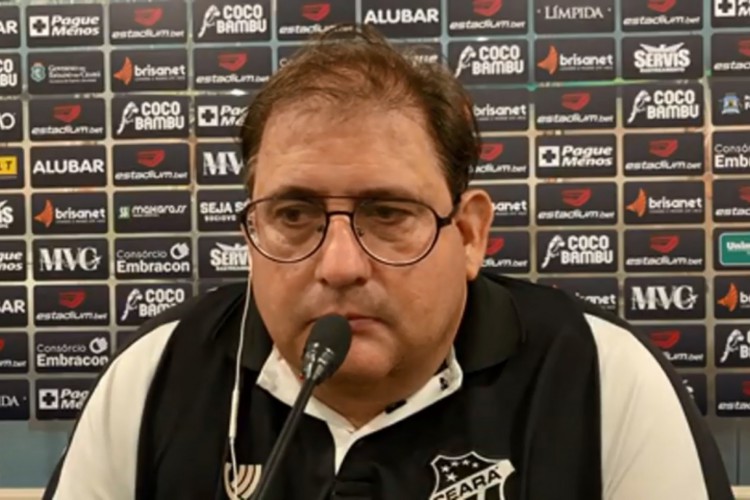 Guto Ferreira em entrevista coletiva após o empate entre Ceará e Atlético-MG por 2 a 2(foto: Reprodução/Vozão TV)