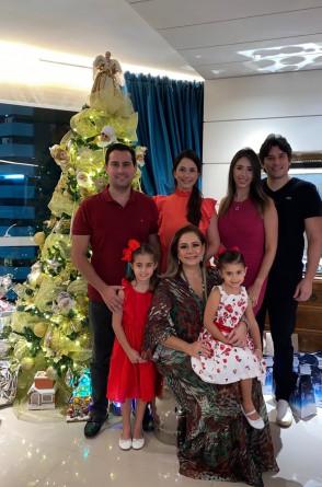 Paulo Eduardo Rolim e Sarinha com as filhas Maria Paula e Maria Cecília, Sarah Philomeno e Carol Philomeno e Ricardo Rios.