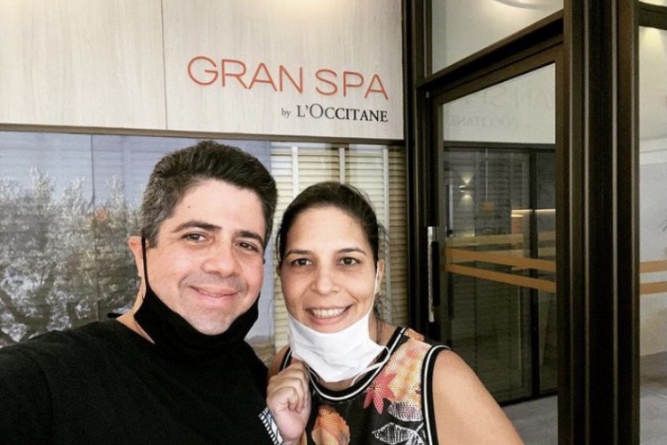 Alexandre Leitão e Ana Letícia, relax no spa do Gran Marquise