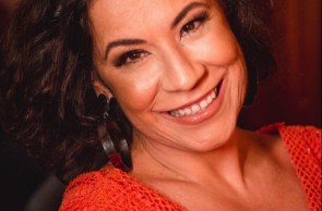 Carla Rio, cantora e compositora pernambucana