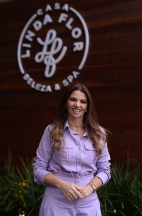 Surama Geleilate recebeu Romeu Felipe para curso em sua Casa Linda Flor