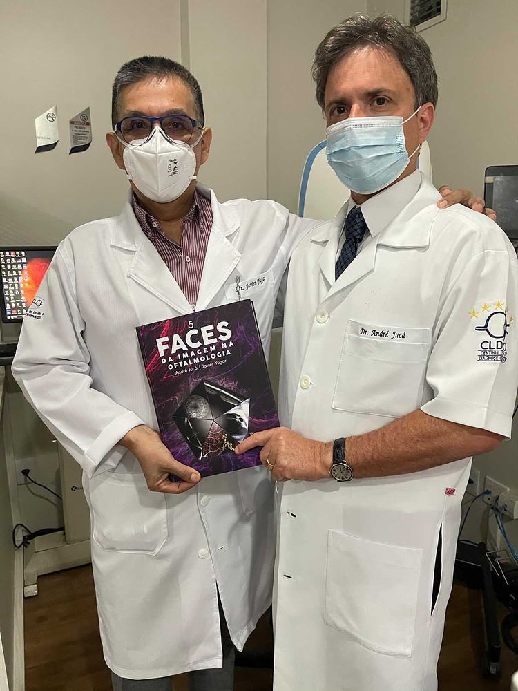 Javier Yugar e André Jucá Machado: livro de Oftalmologia (Foto: divulgação)