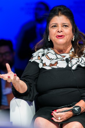 Luiza Helena Trajano: empreendedorismo para os negócios e em favor da resolução dos desafios do País