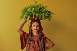 Maria Macêdo estreia 