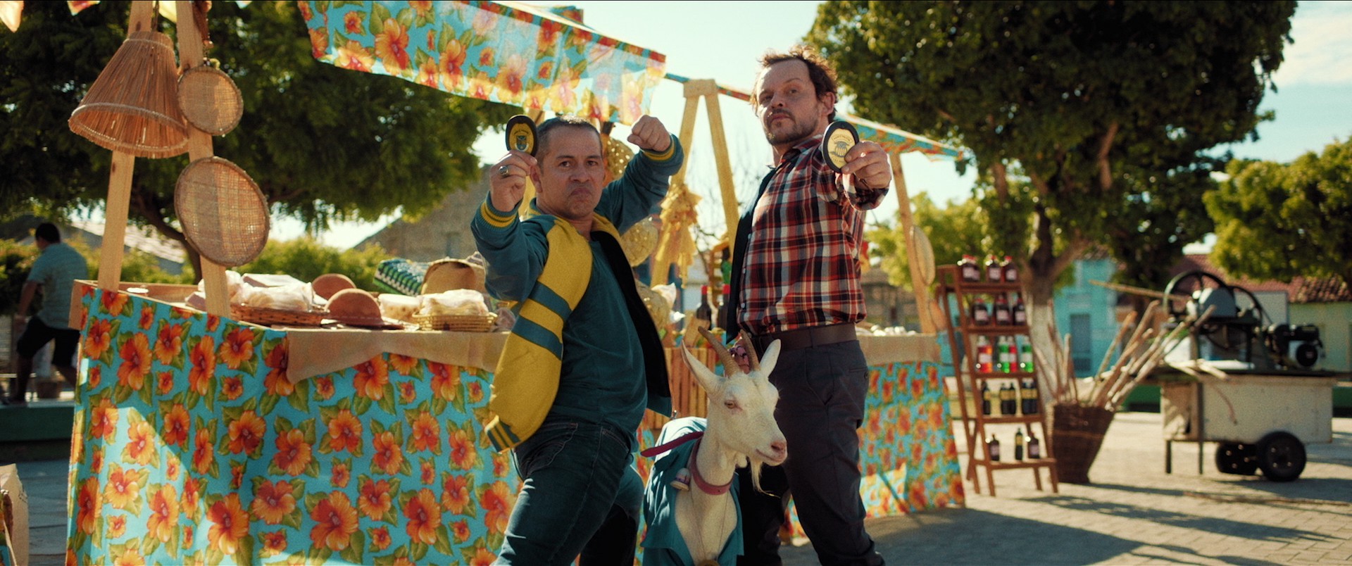 Com Edmilson Filho e Falcão no elenco, comédia 