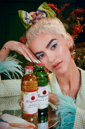 Manu Gavassi: nova head de conteúdo digital da Tanqueray e garota-propaganda dos últimos lançamentos da marca de gim 