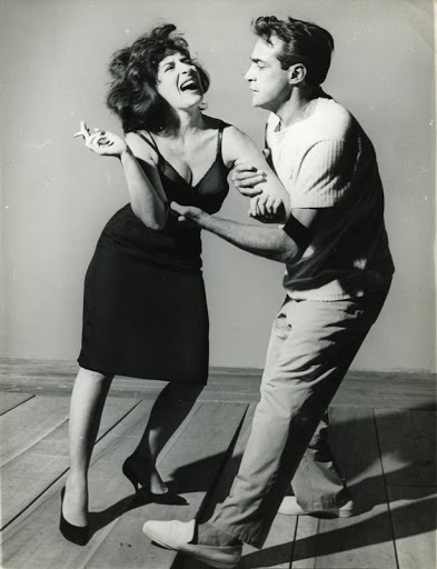 Tereza Rachel e Carlos Alberto em ‘Bonitinha, mas Ordinária’, na montagem de 1962(Foto: Carlos/ Cedoc - Funarte)
