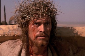 Baseado no livro do grego Níkos Kazantzákis, o filme 'A Última Tentação de Cristo' tem direção de Martin Scorsese e Willem Dafoe no papel do protagonista
